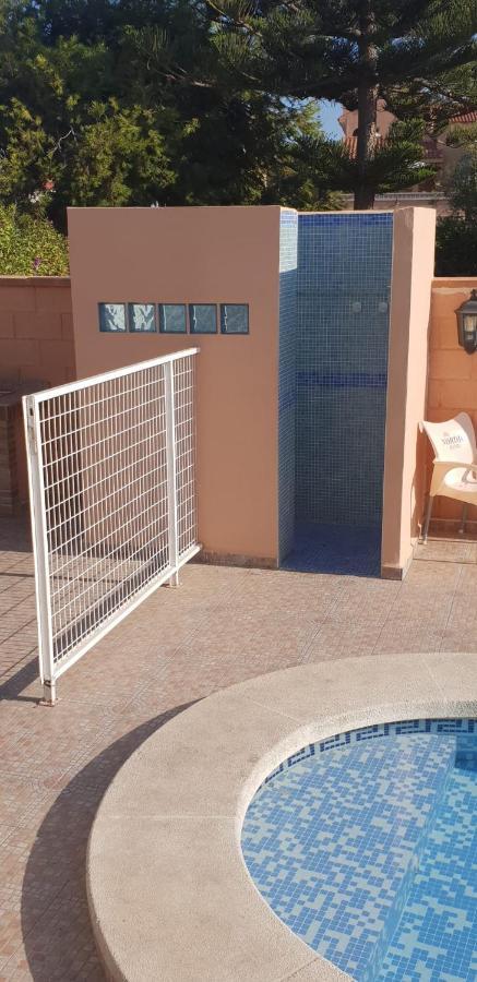 Chalet Muy Cerca De La Playa Con Piscina Privada Dehesa de Campoamor  المظهر الخارجي الصورة